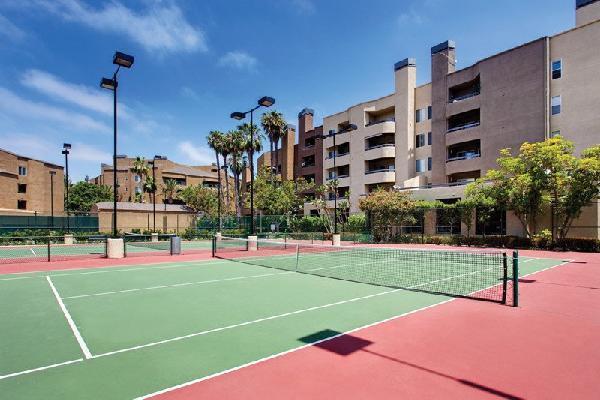 Oakwood Costa Mesa Hotel Facilities photo